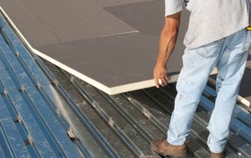 benefits of insulating Hitchill flat roofing